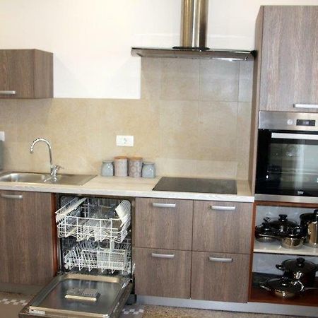 Tinino Apartment Рийека Екстериор снимка