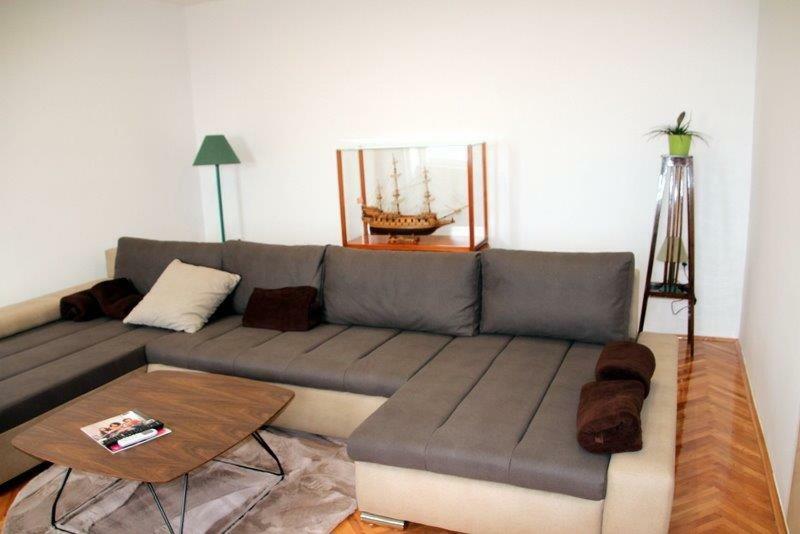 Tinino Apartment Рийека Екстериор снимка