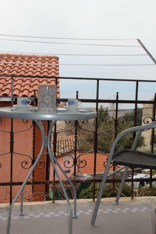 Tinino Apartment Рийека Екстериор снимка